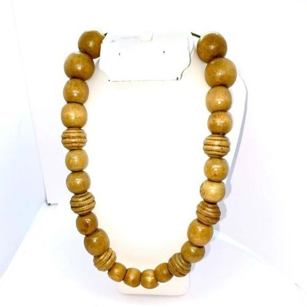Handmade Wooden Beaded Necklace Round Textured